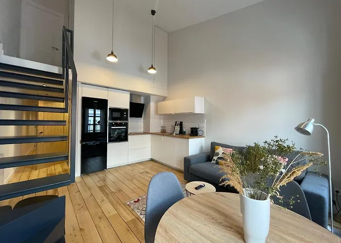 Housingcoruna San Nicolas 27 *